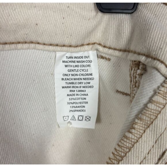 Indigo Rein Juniors' Women's Beige Baggy Denim Jeans Straight Leg Crop 7 NWT's - Picture 7 of 8